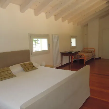 Agriturismo Del Rebene Perarolo